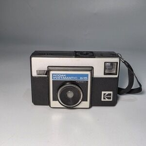 Vintage Kodak Instamatic X-15 Film Camera Black & Silver 1970's Movie Prop USA‎